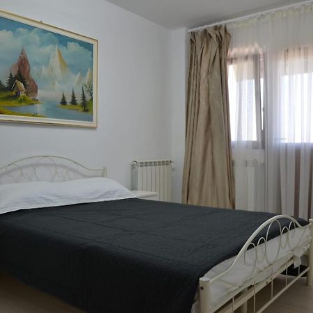 Apartament Bell Confort Тулча Екстериор снимка
