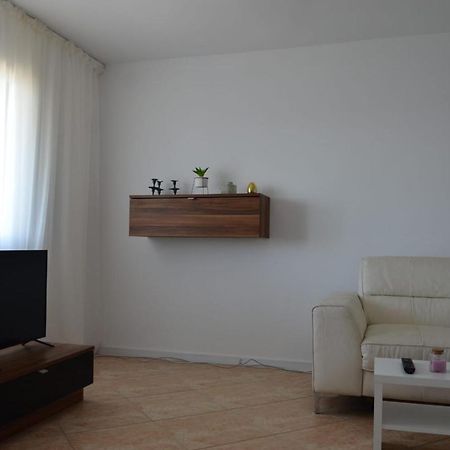 Apartament Bell Confort Тулча Екстериор снимка
